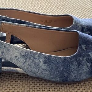 Franco Sarto sling-back tie-dyed denim low heels size 7.5M
